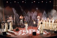 amazing-grace-tour-image-1-1569425787-61765