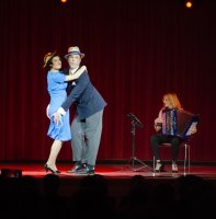 marseille-mes-amours-cabaret-d-operettes-marseillaises-image-6-1570486975-62523-421-11693